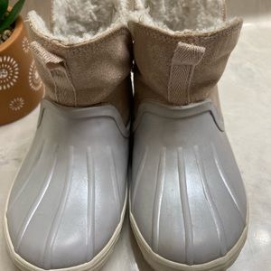 Toddler Girls Sperry Boots size 9